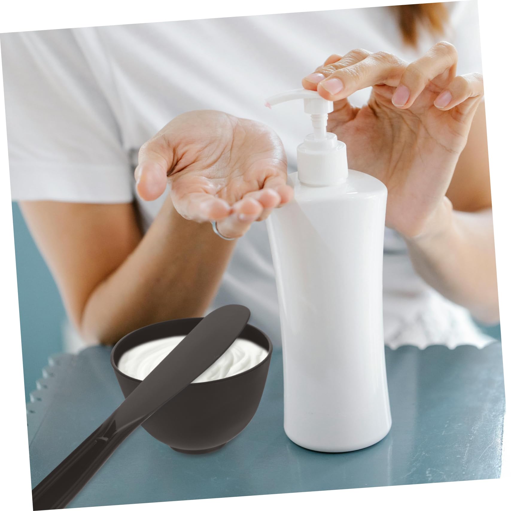 Professional DIY Facial Mask Mixing Bowl & Stick Set for Homemade Skincare - Perfect for Mixing Clay, Charcoal & Sheet Masks at Home