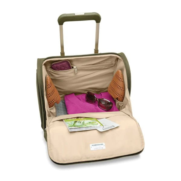 Briggs & Riley Baseline Cabin Spinner Carry-On Luggage - Lightweight Durable Suitcase for Travel, Business & Weekend Trips | TSA-Approved, 360° Spinner Wheels, Expandable Design