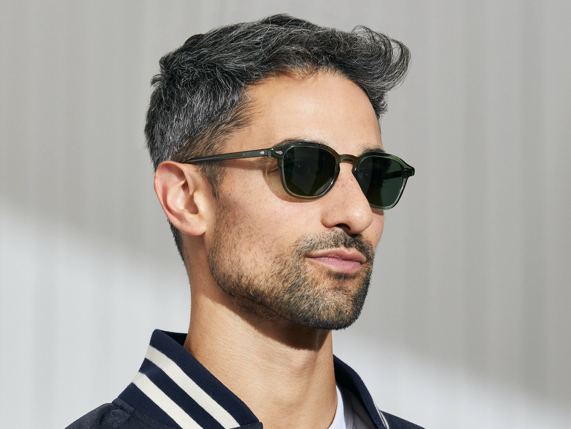 Vantz Sun - Premium Sunglasses for Men & Women - UV Protection, Polarized Lenses - Perfect for Driving, Beach, Outdoor Sports & Fashion Accessories