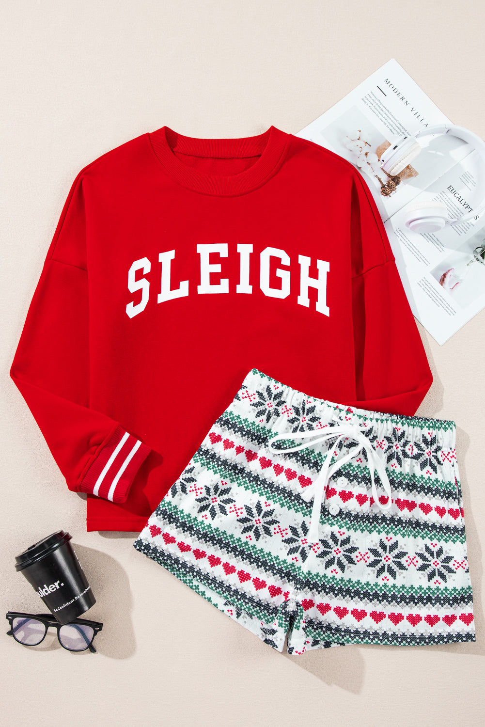 Women's Letter Graphic Round Neck Top and Printed Shorts Lounge Set - Comfortable Casual Outfit for Home, Travel & Relaxation