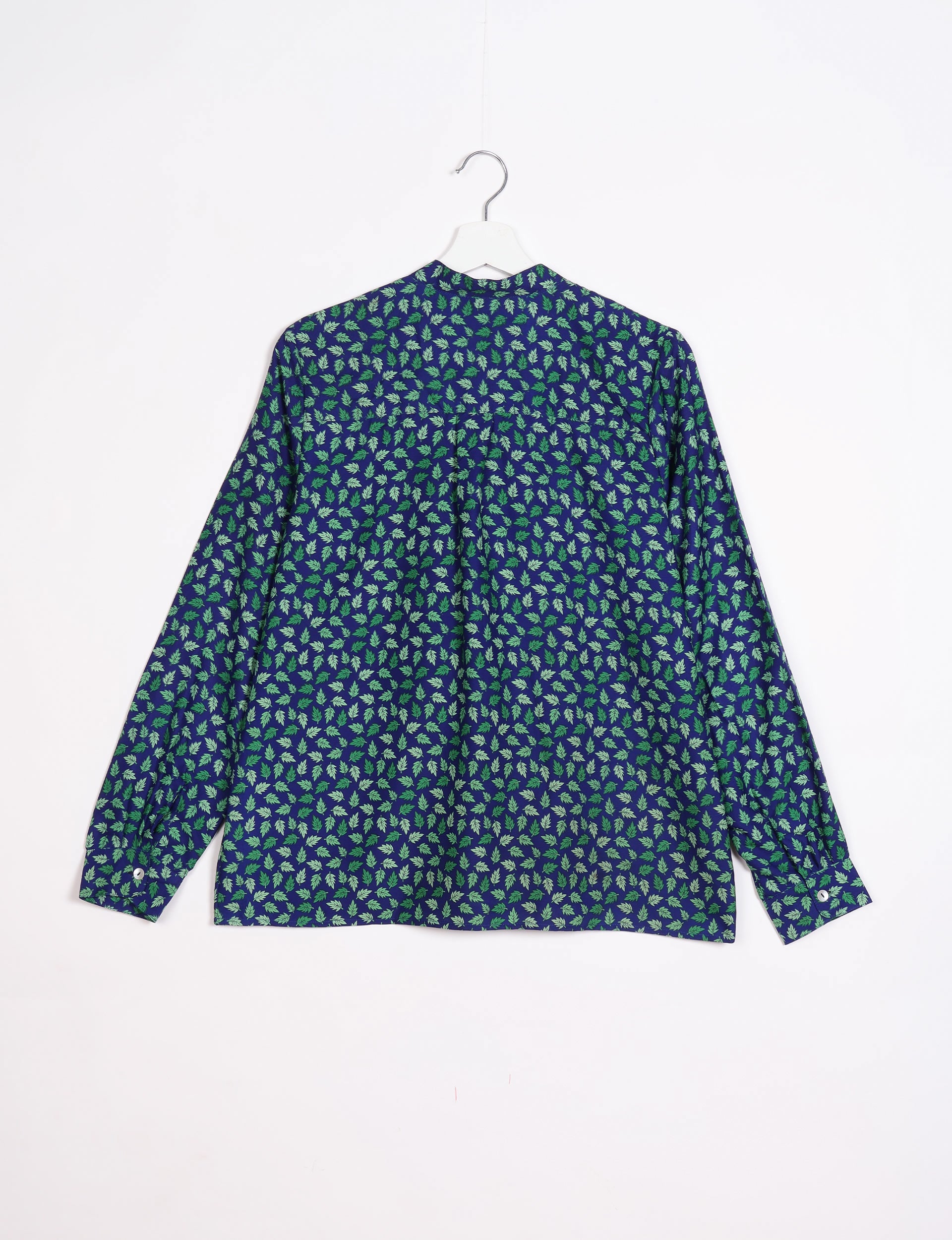 Women's Casual Day Blouse Size M - Flowy 33