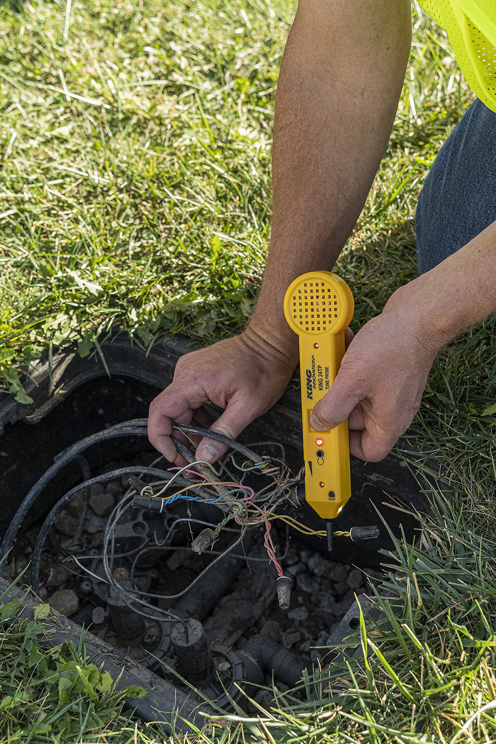 King Innovation 42025 Professional Irrigation Tester & Moisture Probe Combo Kit - Perfect for Lawn Care, Garden Maintenance, and Agricultural Irrigation Systems