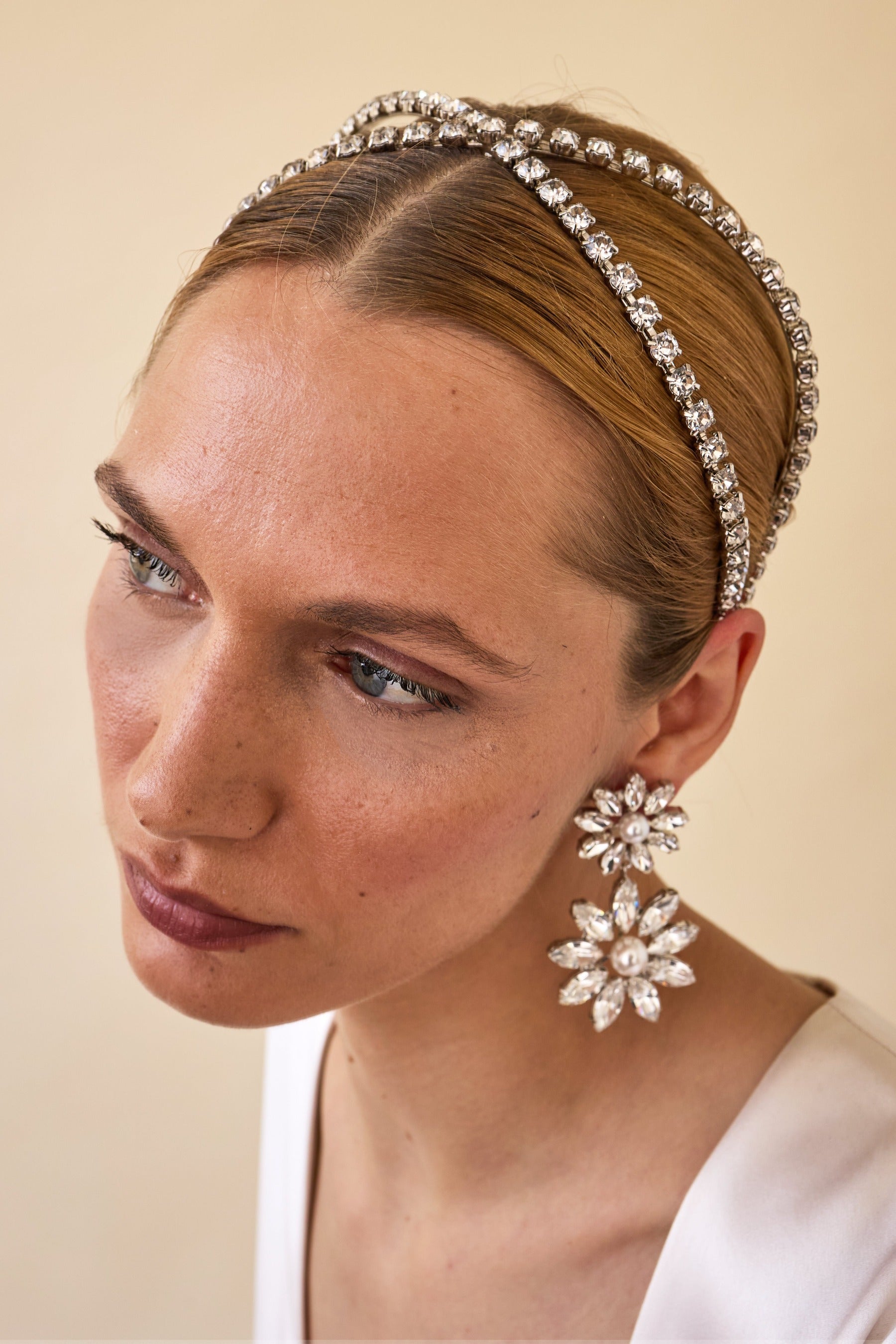 Exquisite Crystal Headband for Women - Elegant Rhinestone Hair Accessories for Parties, Weddings & Special Occasions