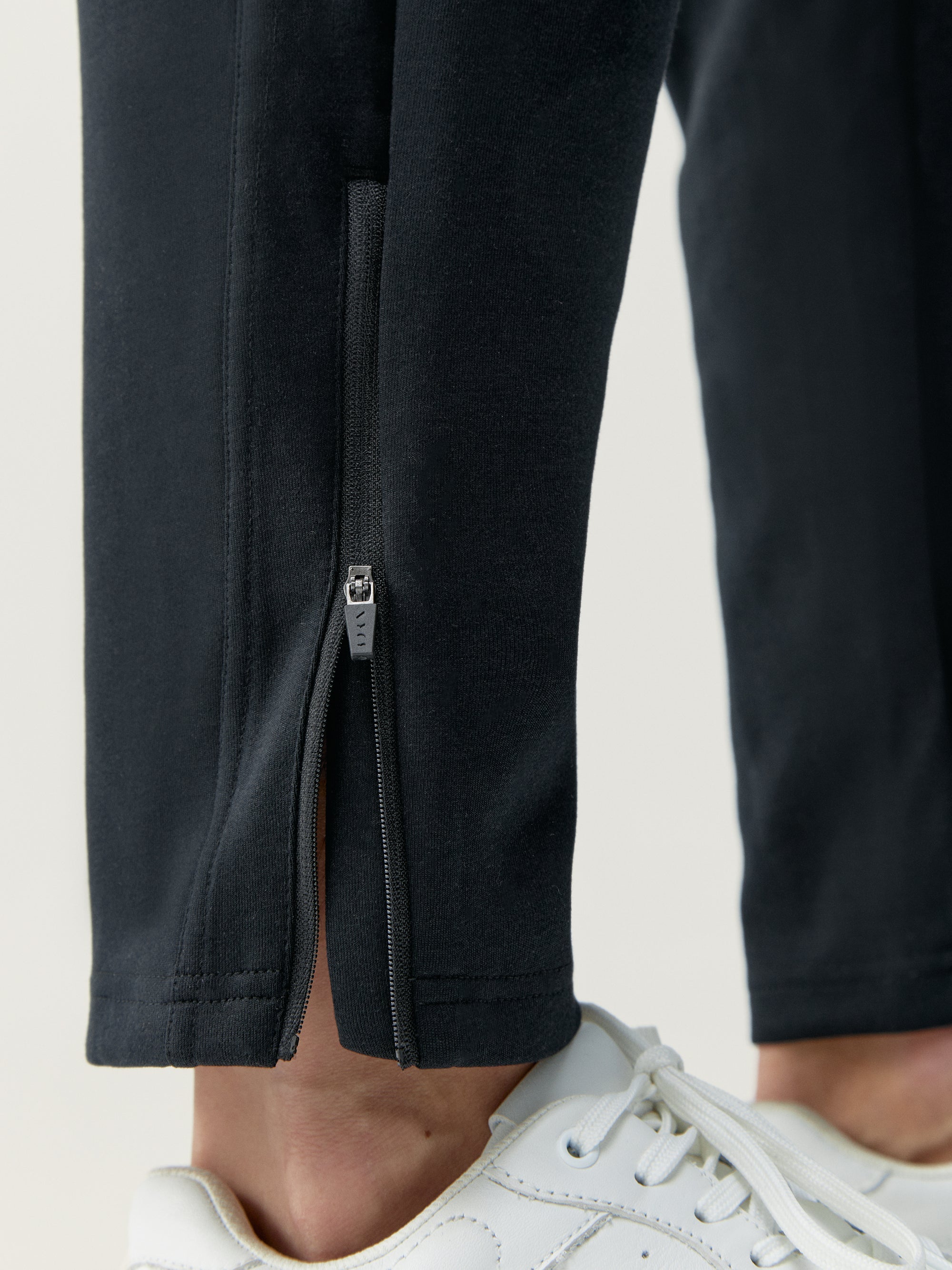 Born Ness Jogger Pants for Men - Comfortable Athletic Running Joggers with Pockets - Black Casual Lounge Sweatpants for Workout, Gym, and Everyday Wear