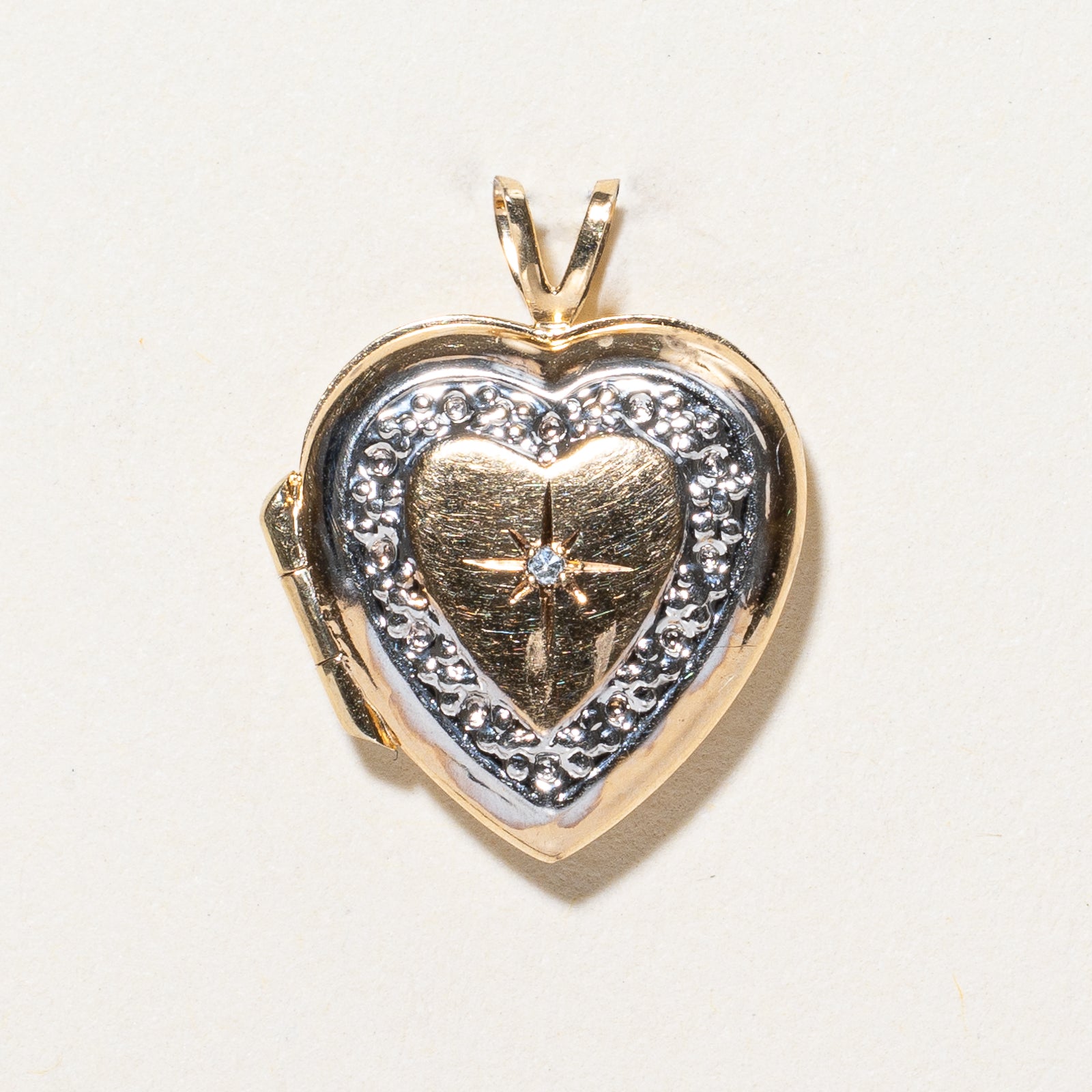 0.005ctw Diamond Heart Locket Necklace - Elegant Sterling Silver Pendant for Women - Perfect Gift for Valentine's Day, Anniversary & Special Occasions