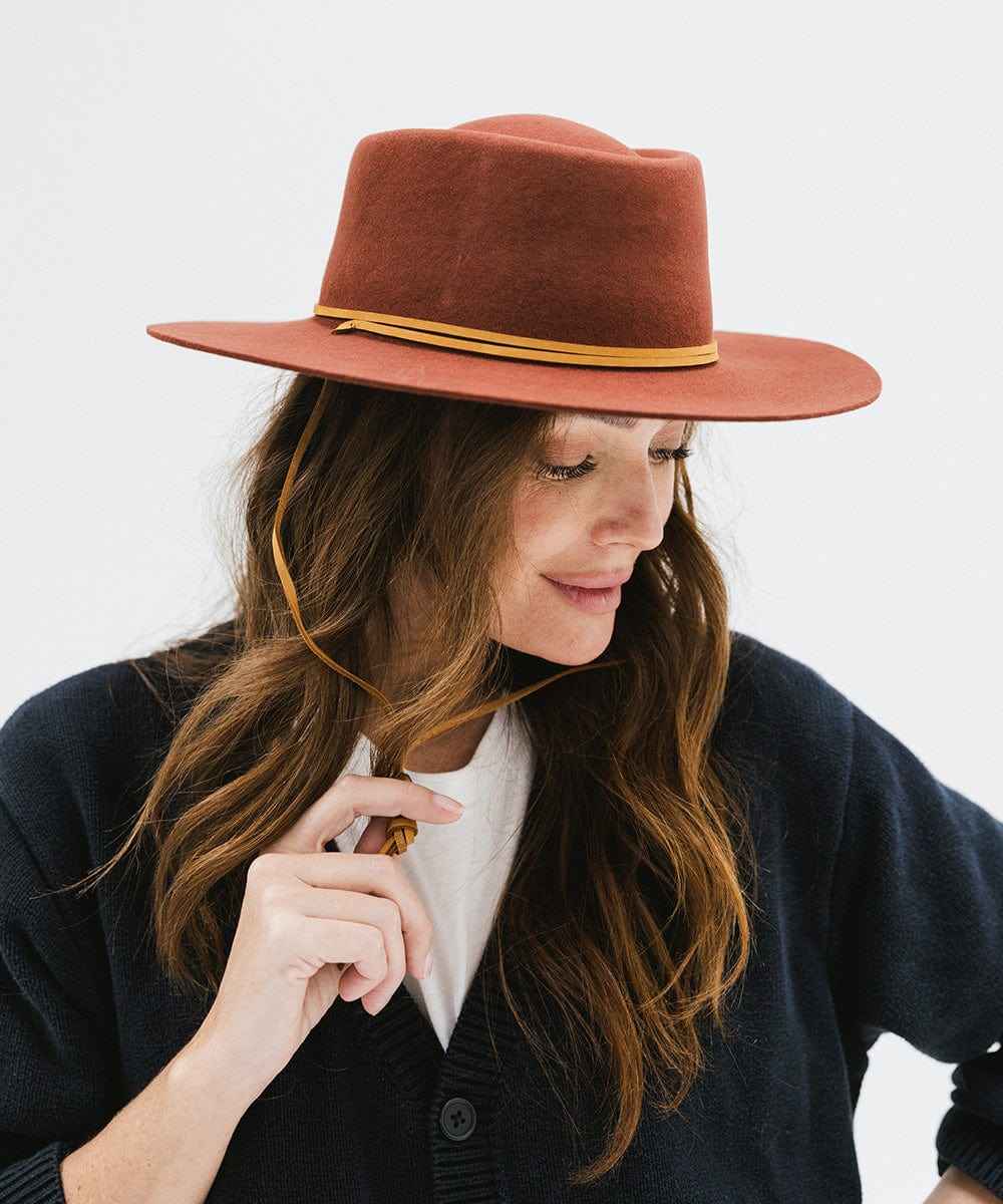 Wren Telescope Crown Hat - Stylish Bird Watching Accessory for Outdoor Adventures & Nature Enthusiasts