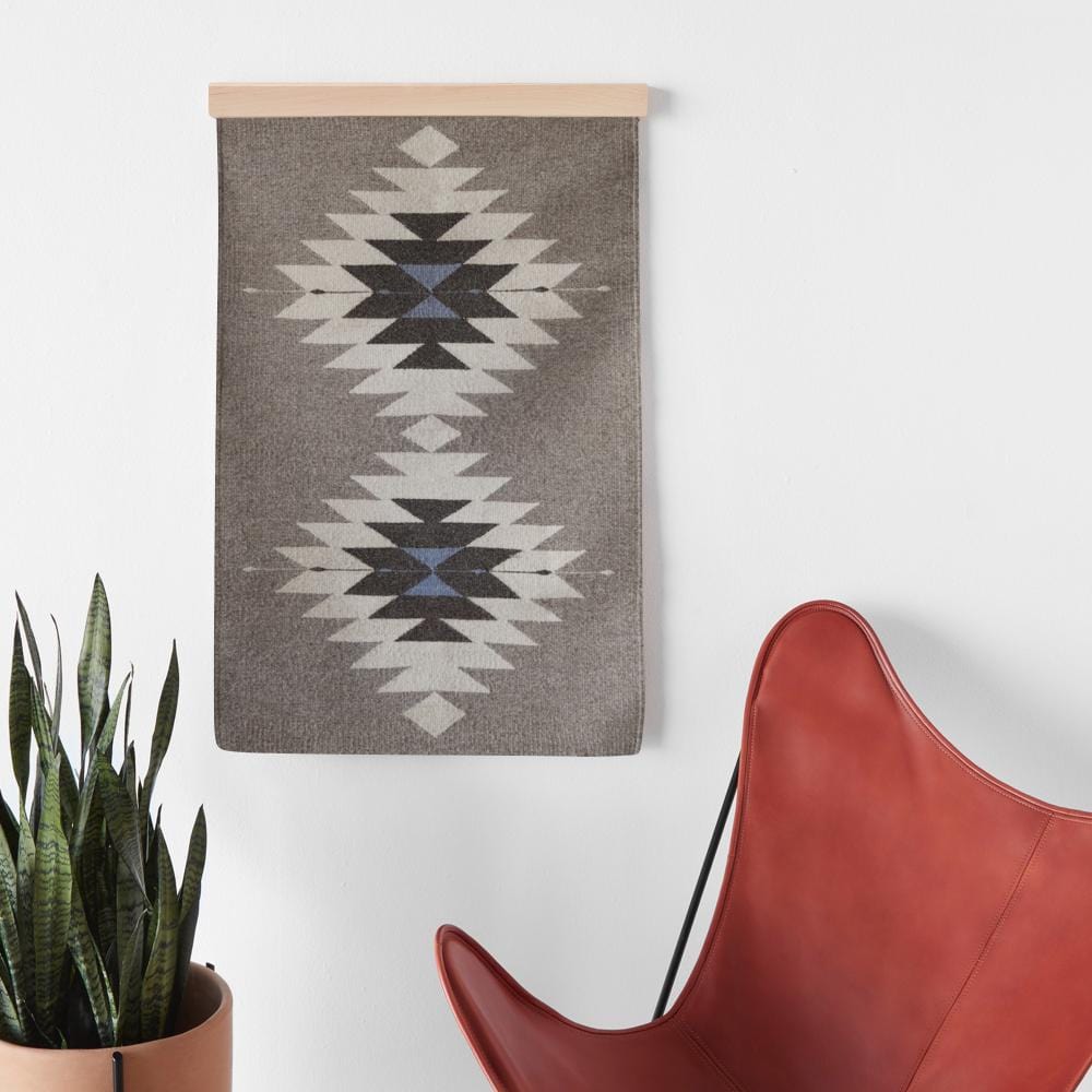 Dorado Wall Hanging Decor - Elegant Metal Fish Wall Art for Living Room, Bedroom, or Office - Perfect for Coastal, Nautical, and Beach House Themes