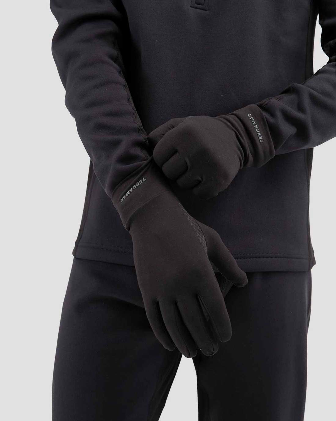 Terramar Men's Thermolator Glove Liner - Thermal Base Layer Gloves for Cold Weather, Outdoor Activities & Winter Sports - Perfect for Skiing, Hiking, Hunting & Snowboarding