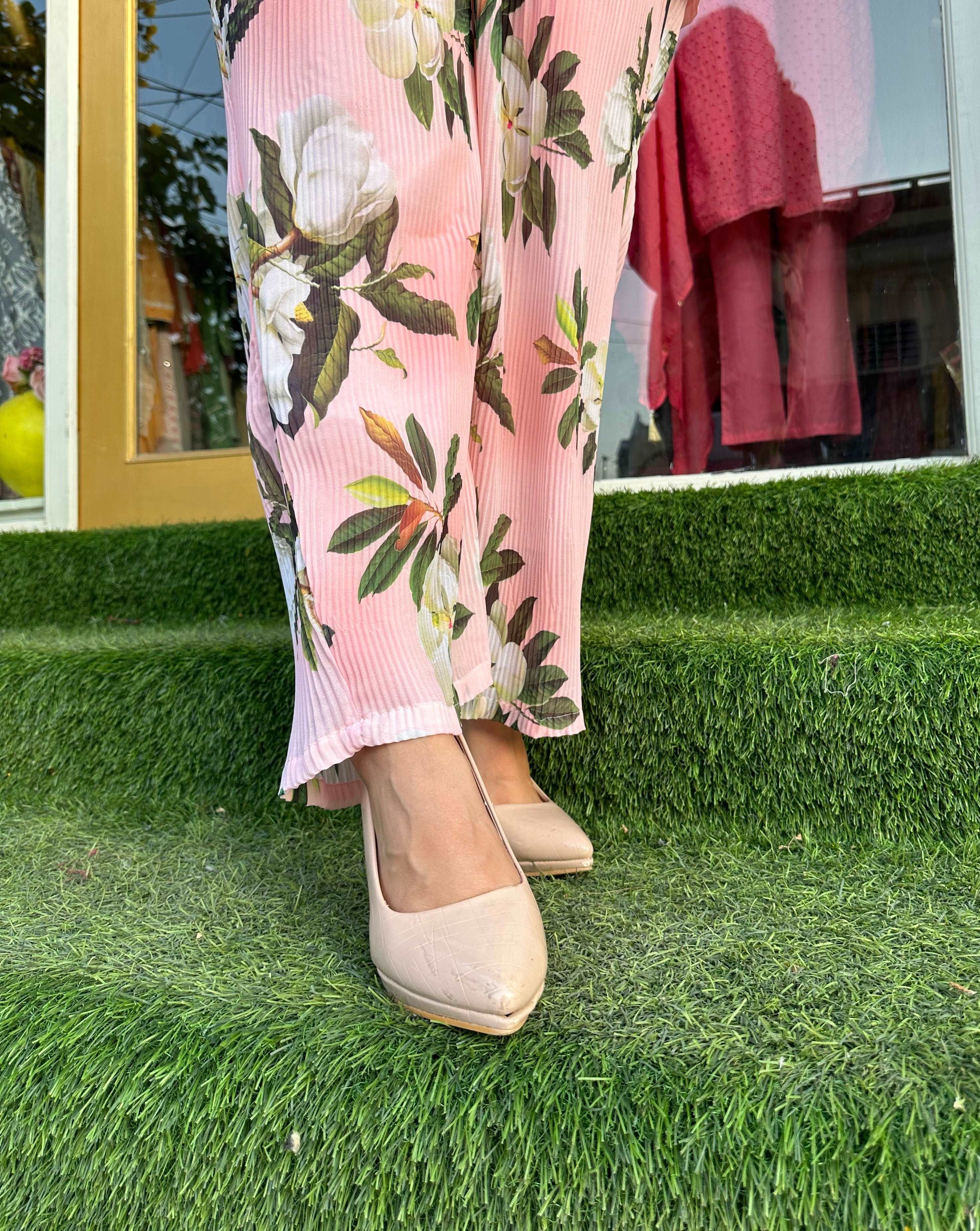 AVA PEACH COORDINATE SET - Women's 2-Piece Outfit, Summer Matching Tops & Bottoms, Casual Chic Loungewear for Beach, Vacation & Everyday Wear
