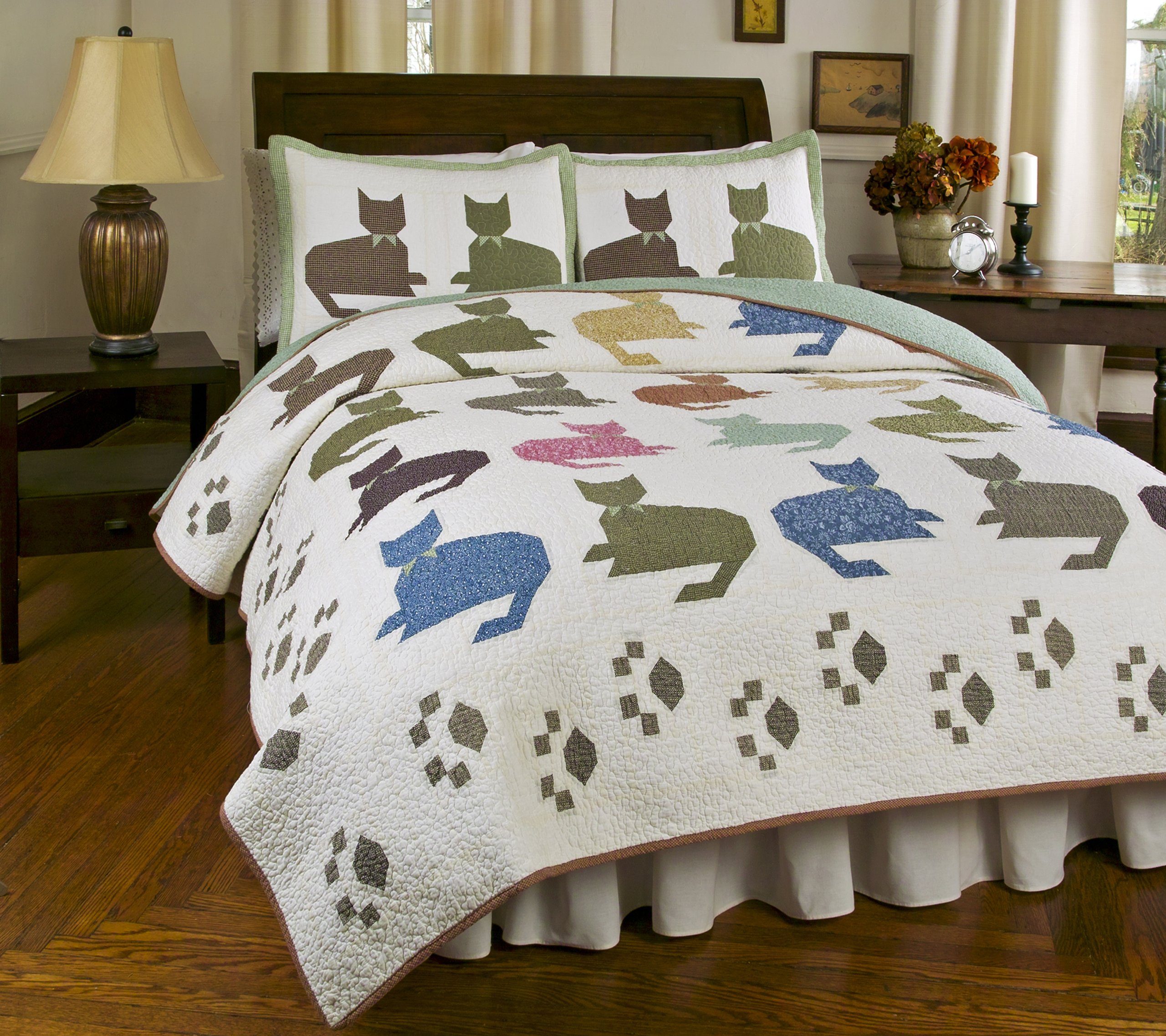 Meow Reversible Quilt Set - Traditional Patchwork Cat Design with 2-Piece Twin Size Quilt & Pillow Sham | Cozy Bedding for Cat Lovers' Bedroom Decor