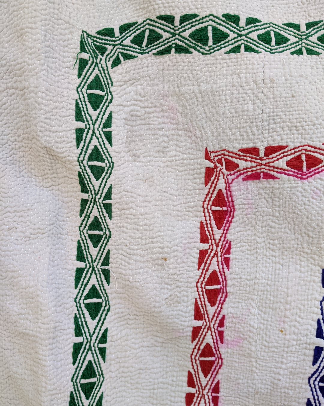 Premium Heavyweight Kantha Quilt No. 769 - Handmade Cotton Patchwork Bedspread for Cozy Home Decor, Winter Warmth & Bohemian Style Bedroom