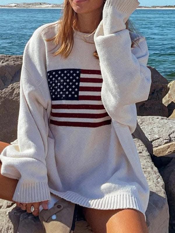 Patriotic American Flag Long Sleeve Sweater - Comfortable Pullover for Men & Women - Perfect for 4th of July, Veterans Day & Outdoor Events