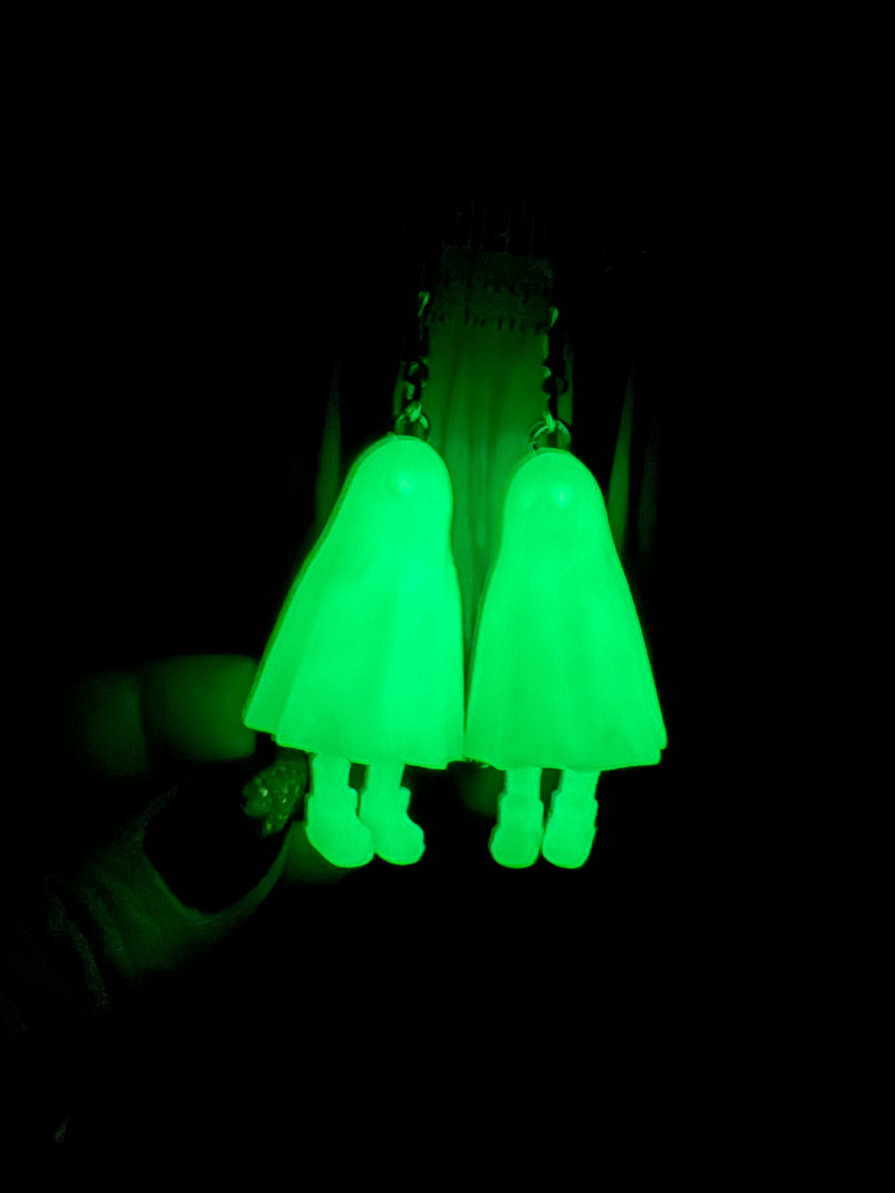 Spooky Dancing Ghost Earrings for Women - Halloween Party Accessories & Gothic Jewelry Gift