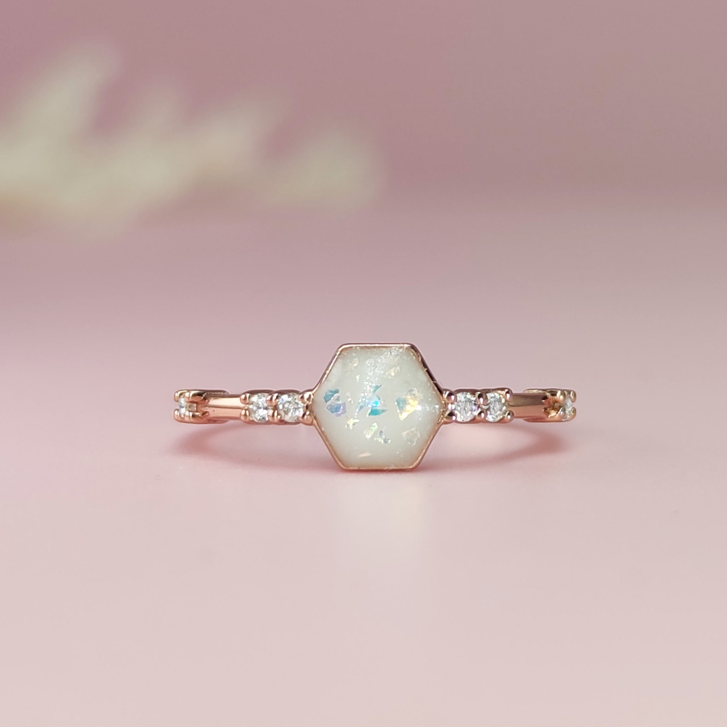 Golden Embrace Breastmilk Ring - Sterling Silver Keepsake Jewelry for Nursing Moms - Perfect Mother's Gift & Breastfeeding Memorial Jewelry (Ideal for Postpartum, Baby Shower & Mother's Day)