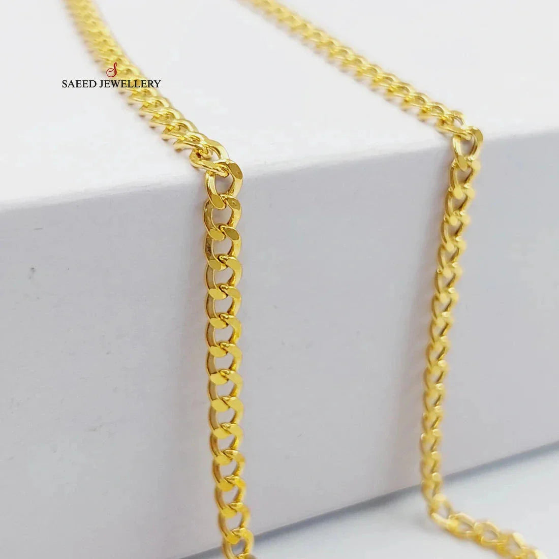 4.5mm Curb Chain Necklace for Men & Women - Durable Stainless Steel Jewelry for Everyday Wear & Layering