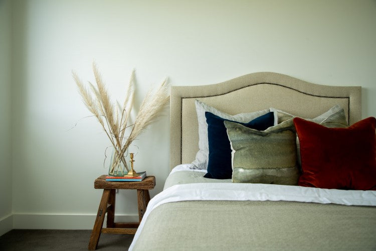 Stylish Hilton Headboard for Bedroom - Upholstered Queen Size Bed Frame with Nailhead Trim - Perfect for Master Bedroom, Guest Room & Home Decor
