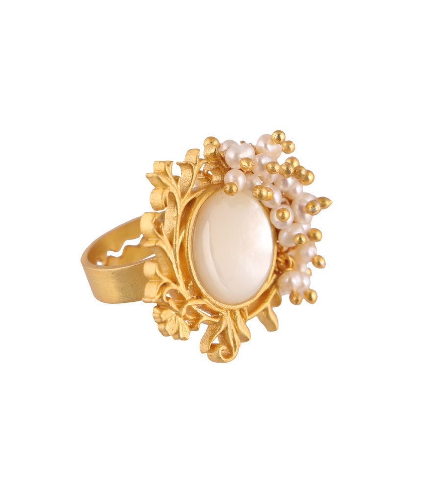 Premium Glowing White Gift Box for Jewelry, Watches & Luxury Gifts - Elegant Present Packaging for Birthdays, Anniversaries & Special Occasions