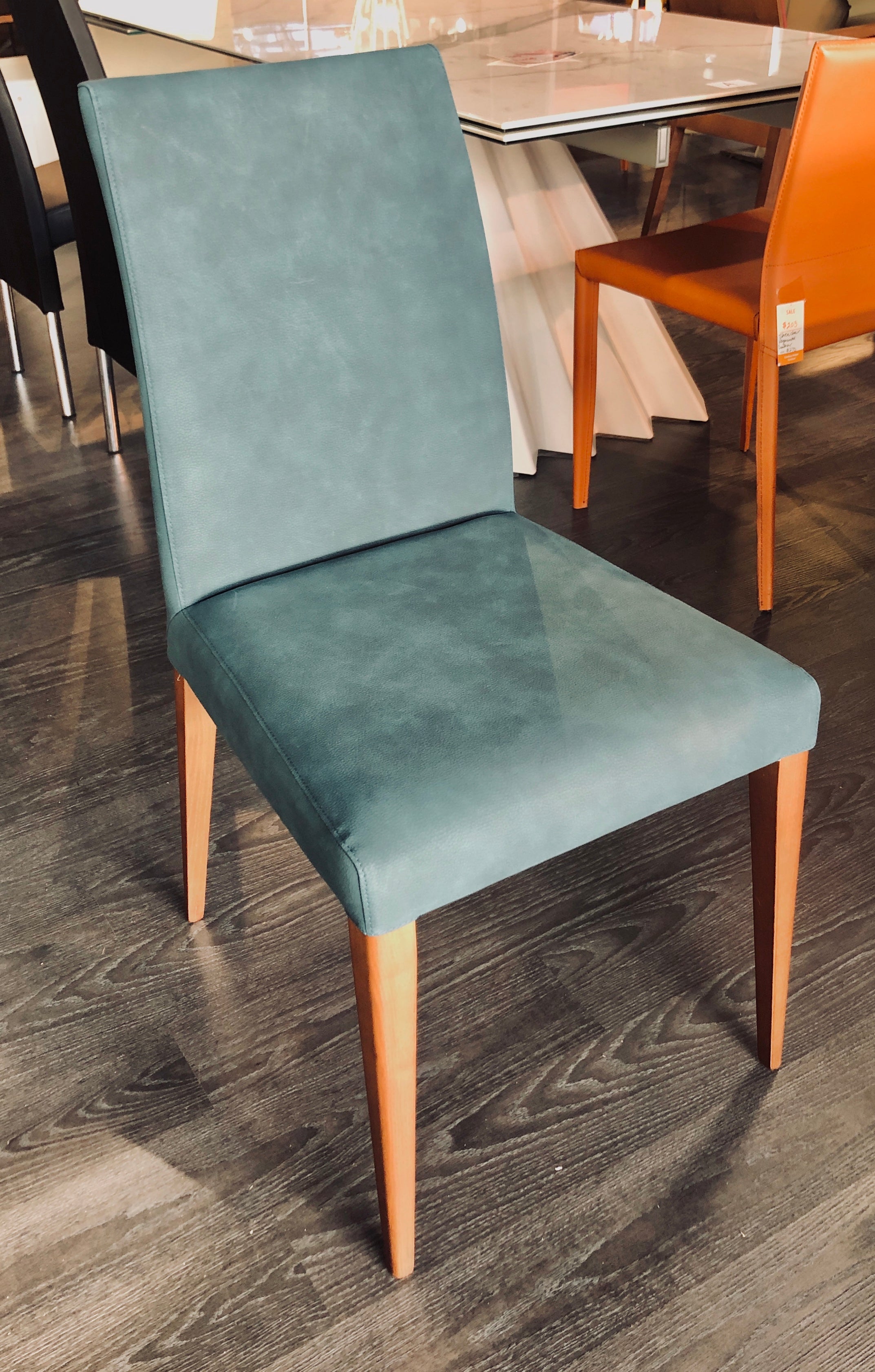 BUSETTO S204 Modern Dining Chair - Handcrafted in Italy - Elegant & Durable Design for Home, Restaurant & Office Use