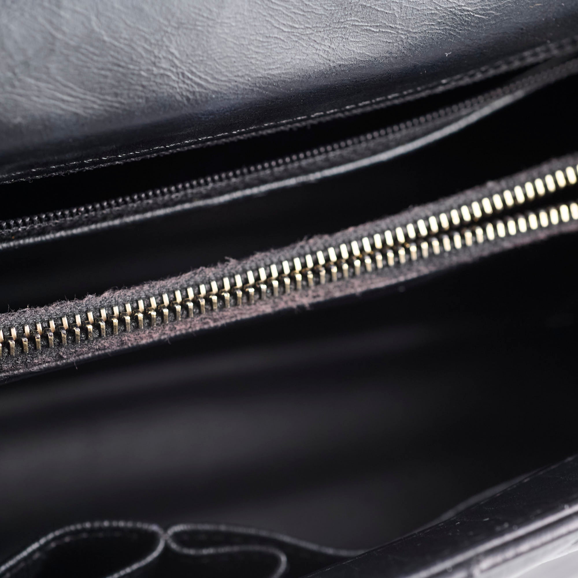 Chanel Medium Chevron Coco Handle Bag in Black - Luxury Designer Handbag for Women, Perfect for Work, Evening Events & Special Occasions