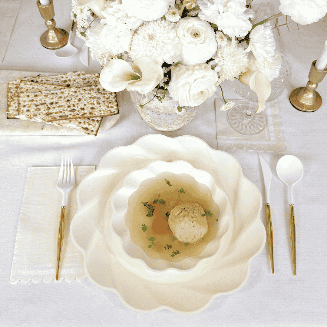Elegant Seder Table Setting - Premium Passover Dinnerware Set for Jewish Holidays - Perfect for Family Gatherings & Festive Celebrations