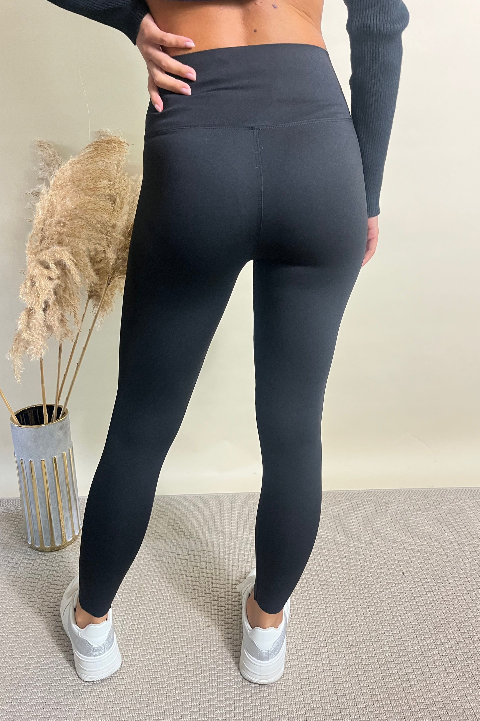 High Waist Seamless Gym Leggings for Women - Tummy Control Workout Yoga Pants (Multiple Colors) - Perfect for Running, Training & Lounge Wear