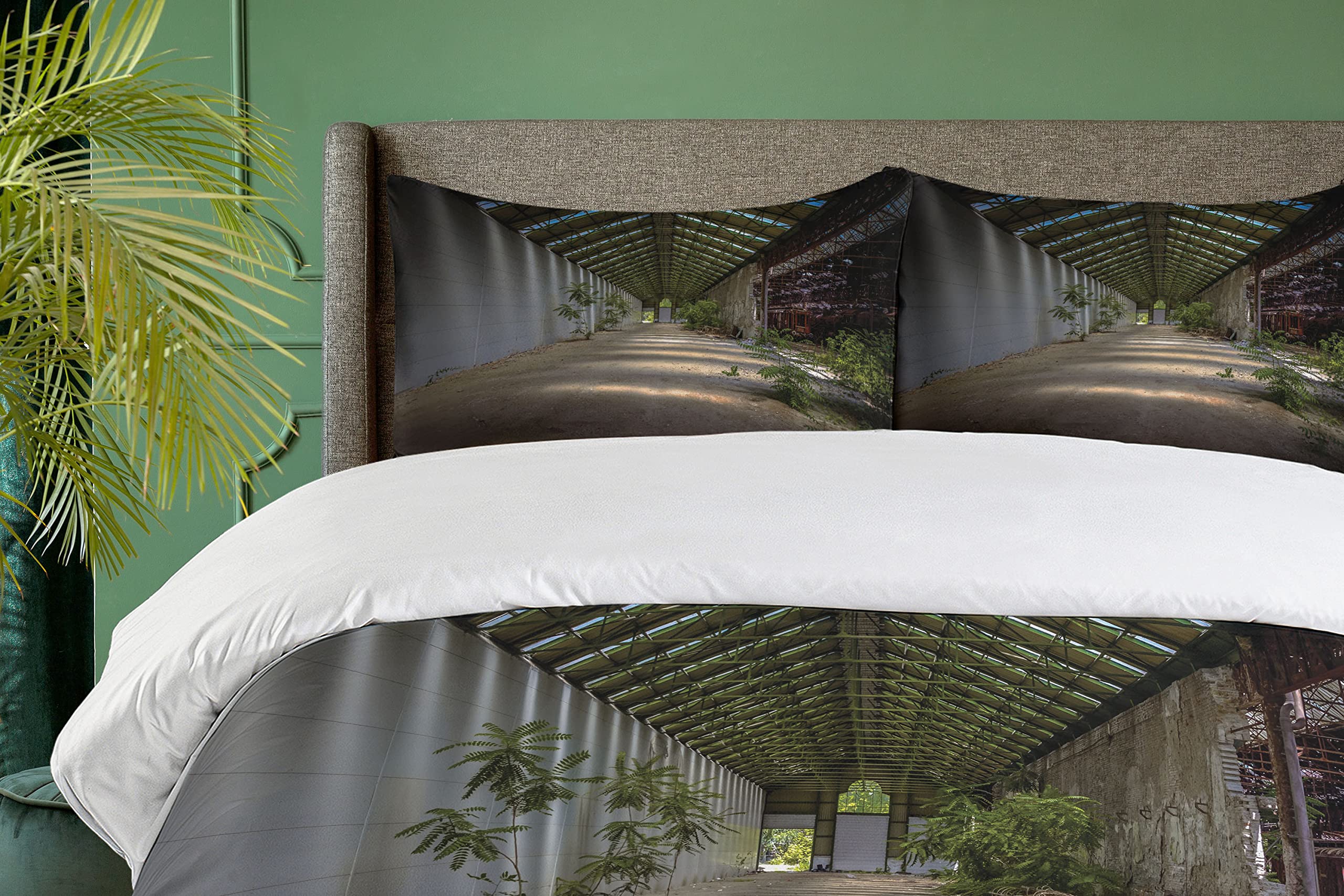 **Ambesonne Rustic Duvet Cover Set - Industrial Greenhouse & Urban Nature Print, 3-Piece Bedding Set with 2 Pillow Shams, California King, Grey Green - Perfect for Farmhouse, Boho & Modern Bedroom Decor**