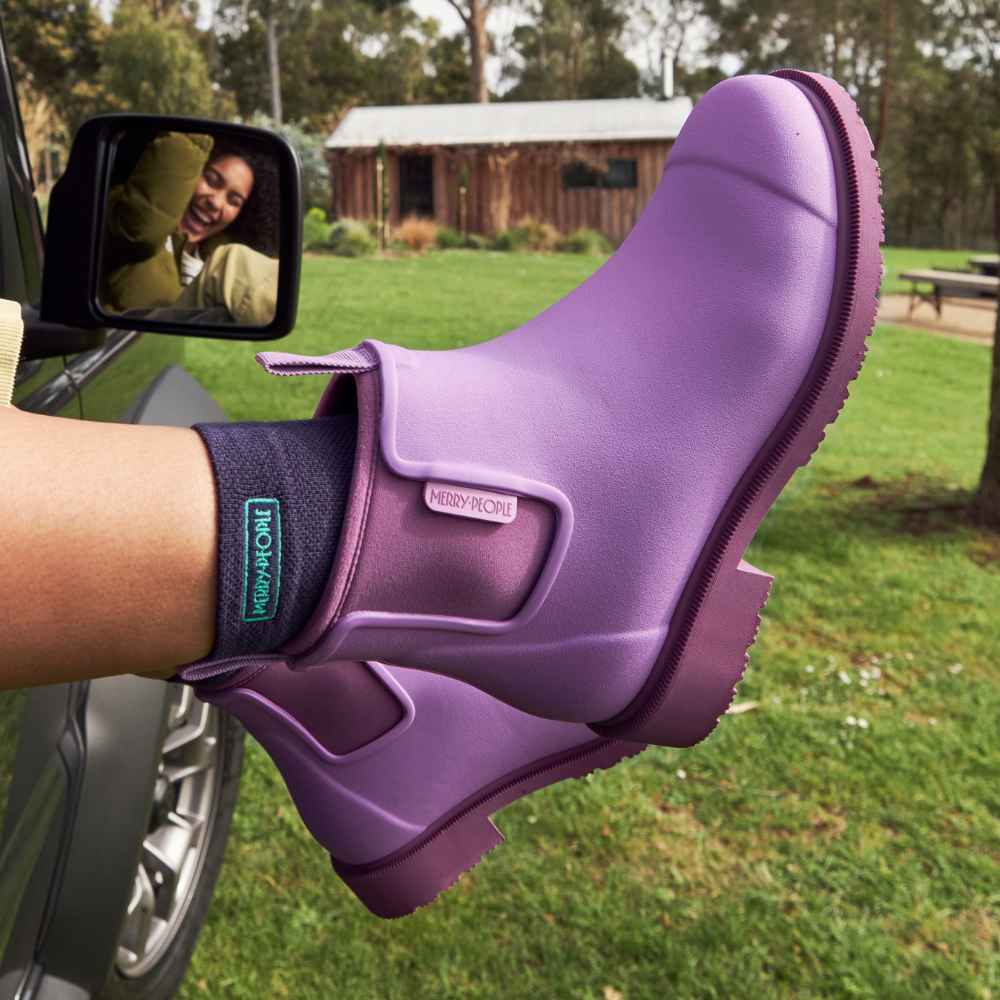 Merry Women's Bobbi Rain Boots in Orchid - Waterproof Garden & Outdoor Shoes for Walking, Hiking & Rainy Days