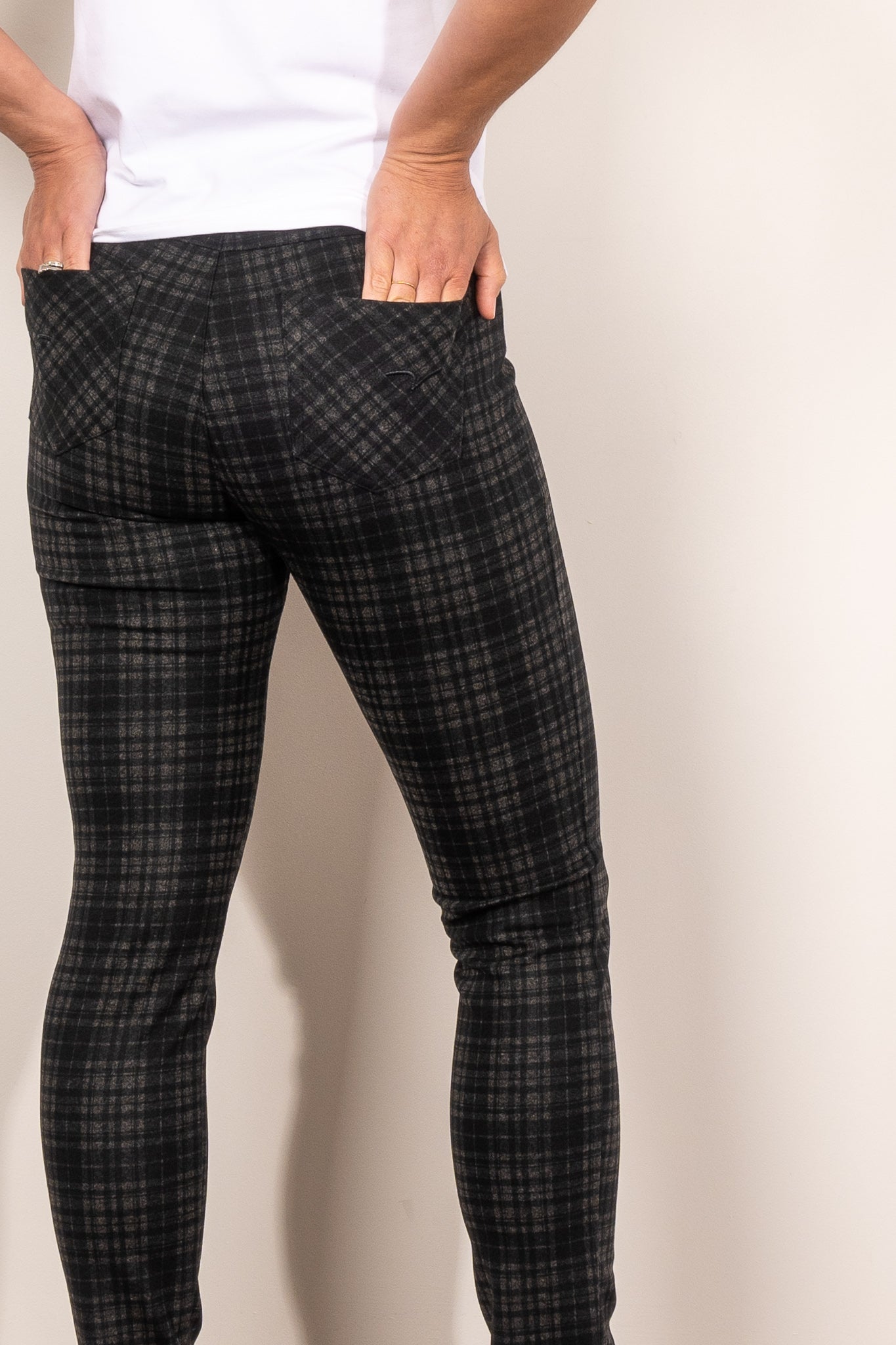 Vassalli Bennett Skinny Leg Ponte Pants for Women - Stretch Comfort & Slim Fit - Perfect for Work, Office & Casual Wear