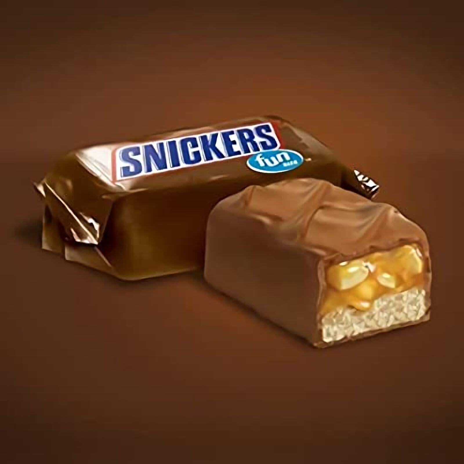 Fun Size Snickers Bars - 1LB Bulk Candy for Parties & Gifting