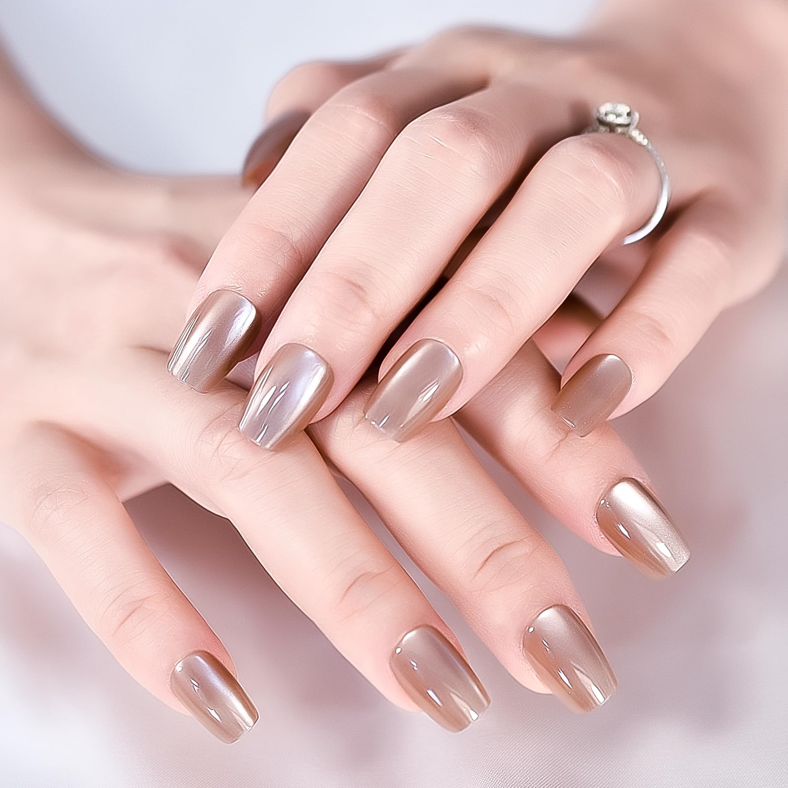 30pcs Glossy Ombre Brown Press On Nails - Cat Eye Salon Manicure Medium Coffin Squoval Fake Nails | Reusable Acrylic False Nails for Women & Girls | Perfect for Parties, Weddings, Date Nights & Everyday Wear