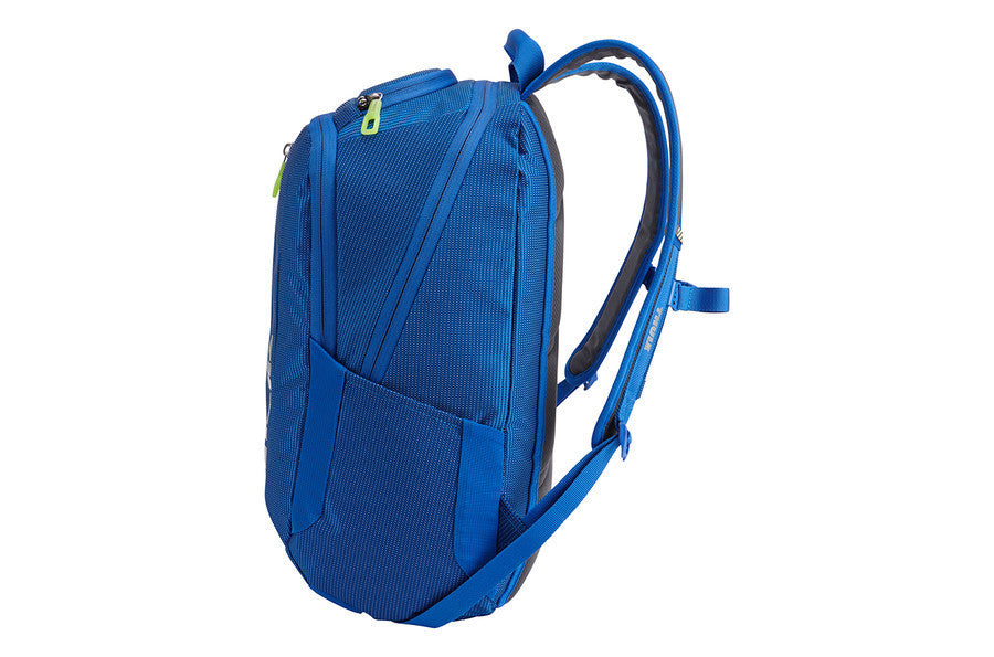 Thule Crossover 25L Backpack - Durable Travel & Commute Laptop Backpack for Men & Women - Perfect for Work, School, Hiking & Outdoor Adventures