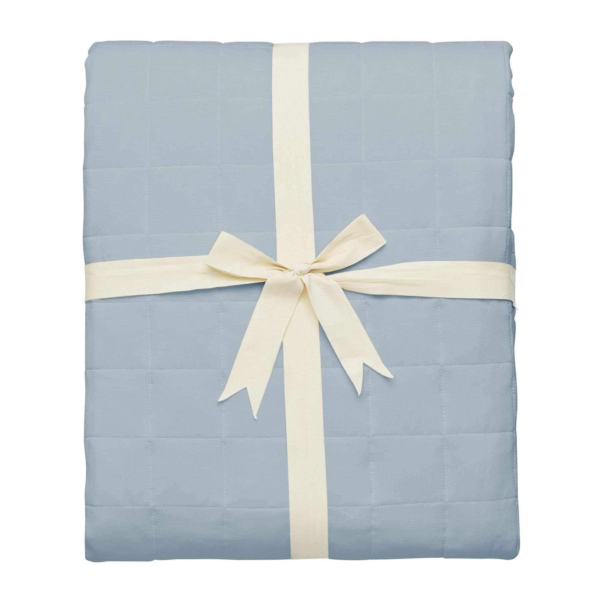Premium Quilted Blanket for Adults - Soft & Cozy Fog Gray Blanket - Perfect for Bed, Sofa & Travel - Machine Washable Luxury Throw