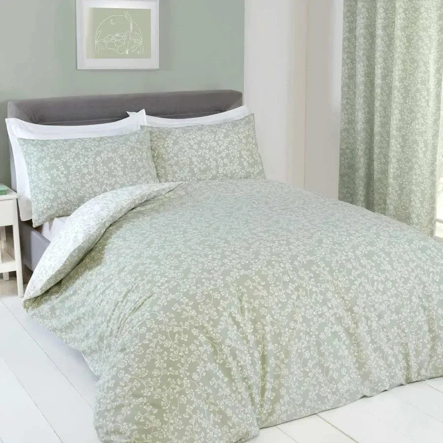 Premium Sade Duvet Cover Set - Soft Green Bedding Set, Queen Size, 3-Piece (Duvet Cover + 2 Pillow Shams) - Breathable & Wrinkle-Resistant for Cozy Bedroom Decor
