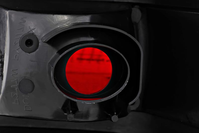 2005-2006 Jeep Grand Cherokee LED Tail Lights Replacement Set - Left & Right Side Pair - Enhanced Visibility & Style for Off-Roading, Night Driving & Car Customization