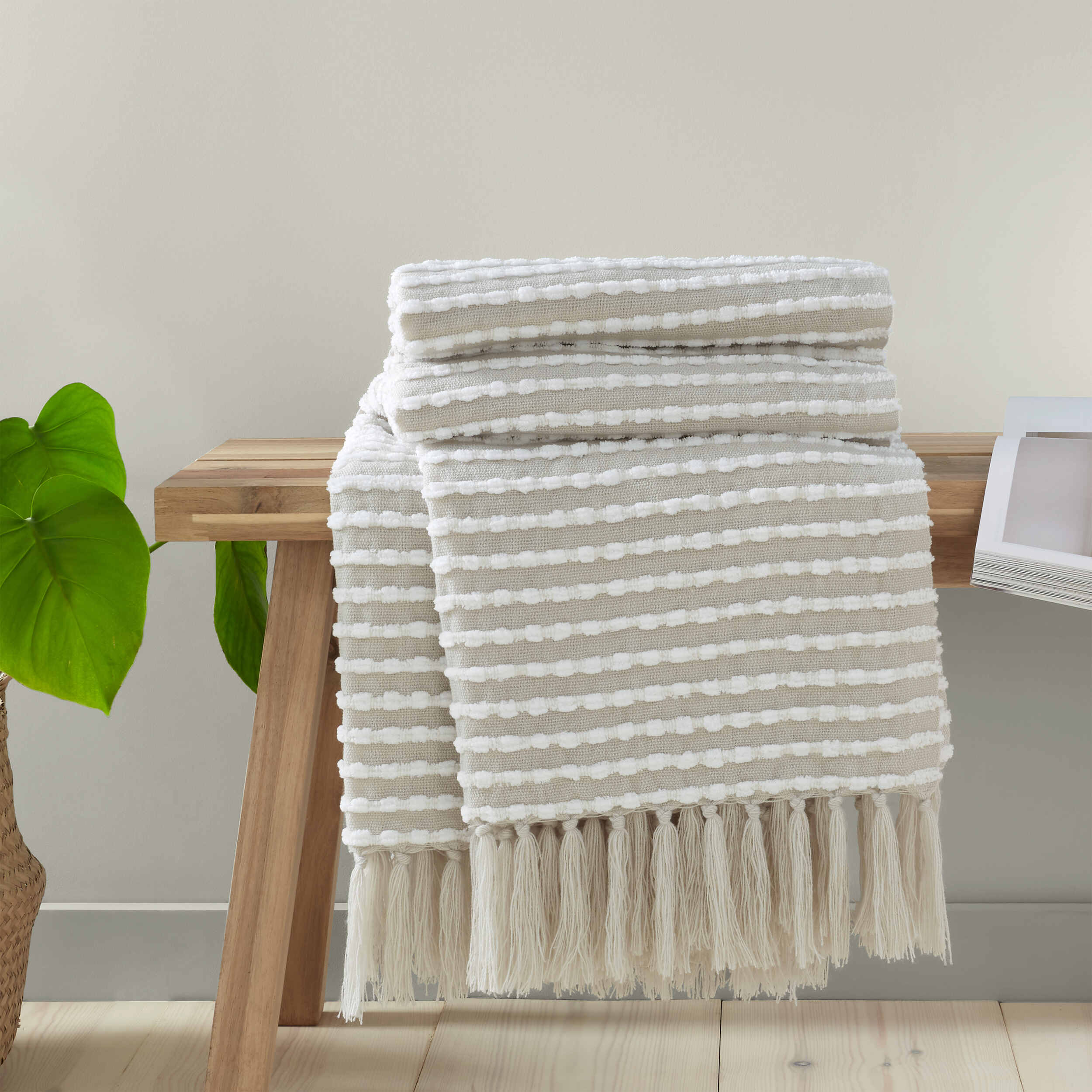 Catherine Lansfield Stab Stitch Throw Blanket - Natural Cozy Knit Throw for Sofa, Bed & Couch - Perfect for Living Room, Bedroom & Home Decor