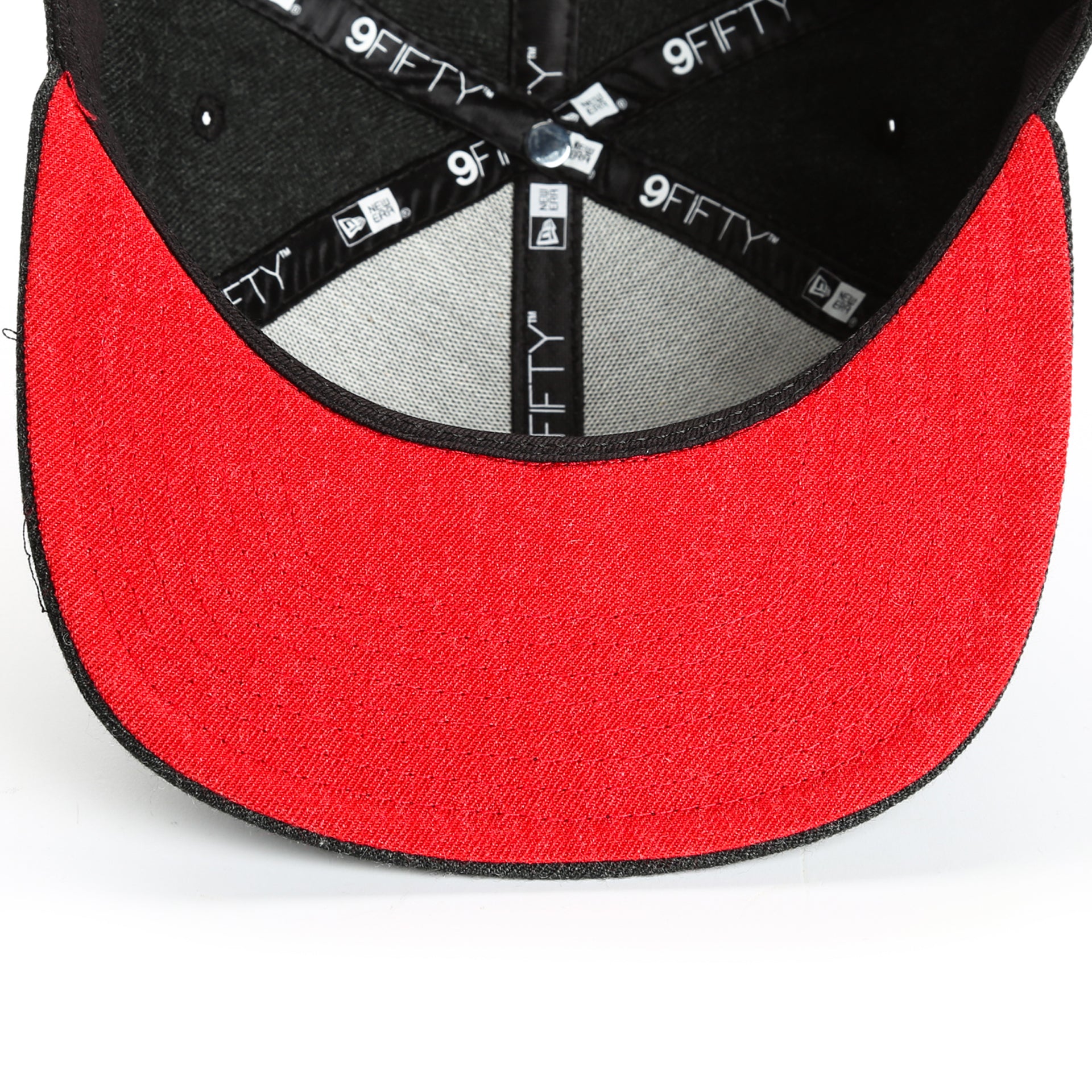 New Era 9Fifty Chicago Bulls Heather Hype Snapback Cap - Charcoal Heather - Official NBA Licensed Hat for Men & Women - Perfect for Basketball Games, Streetwear Fashion & Sports Fans