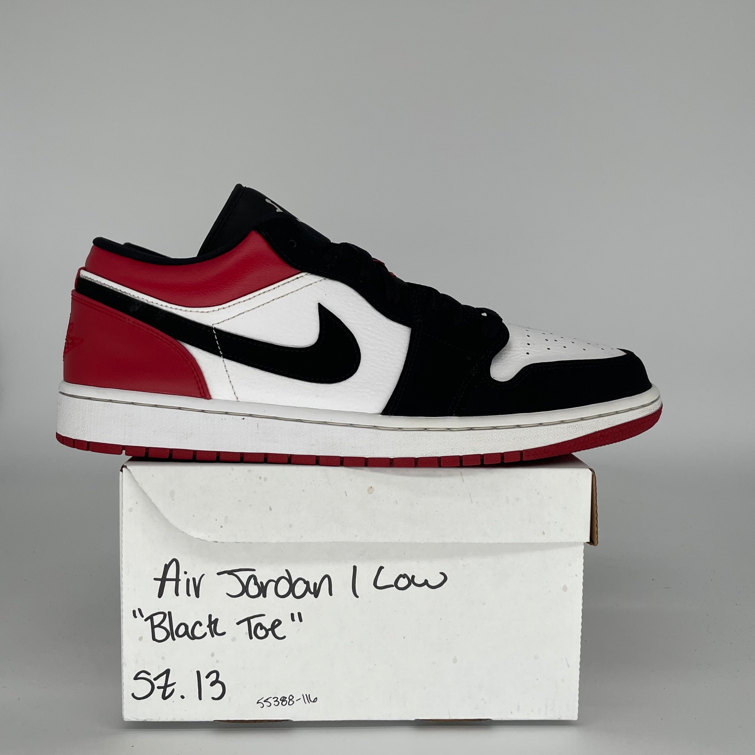Original Title: AIR JORDAN 1 LOW BLACK TOE SIZE 13 553558 116   Optimized Title: **Air Jordan 1 Low Black Toe Men's Sneakers - Size 13 (553558-116) - Retro Basketball Shoes for Casual Wear & Street Style**    (Note: The optimized title improves SEO by including relevant keywords like 