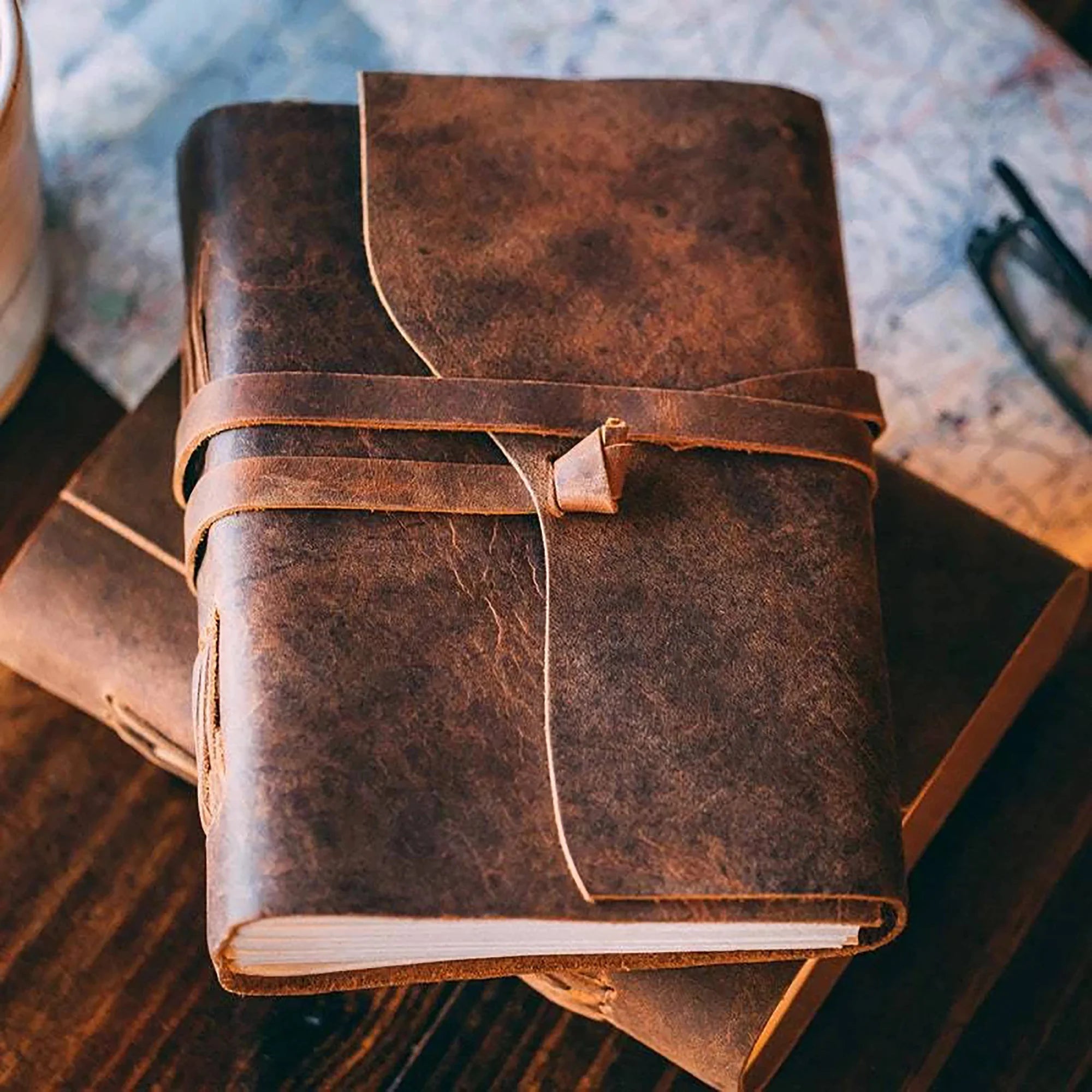 Premium Leather Journal - Lined & Ruled Travel Notebook for Writing, Sketching & Note Taking - Perfect for Journaling, Travel Diary & Gift Giving