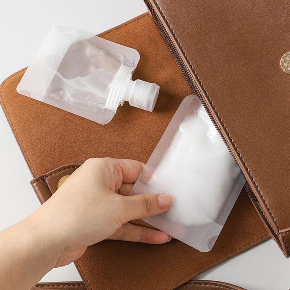 FALONG Travel Bottles Set - 30ml/50ml/100ml Refillable Empty Squeeze Pouches with Funnel, TSA Approved Leak-Proof Stand Up Liquid Containers for Toiletries, Shampoo & Cosmetics - Perfect for Air Travel, Camping & Gym Use
