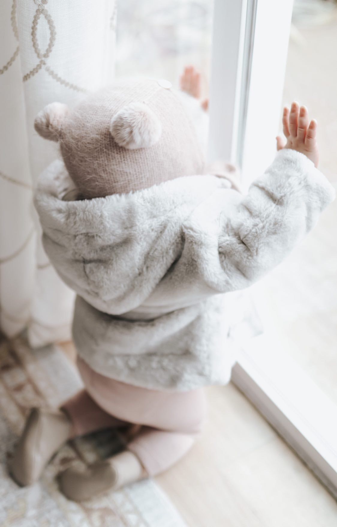 Soft Dusky Pink Cashmere Teddy Hat for Women - Winter Warm Knit Beanie, Cozy & Stylish for Cold Weather, Outdoor Activities & Fashion Accessories