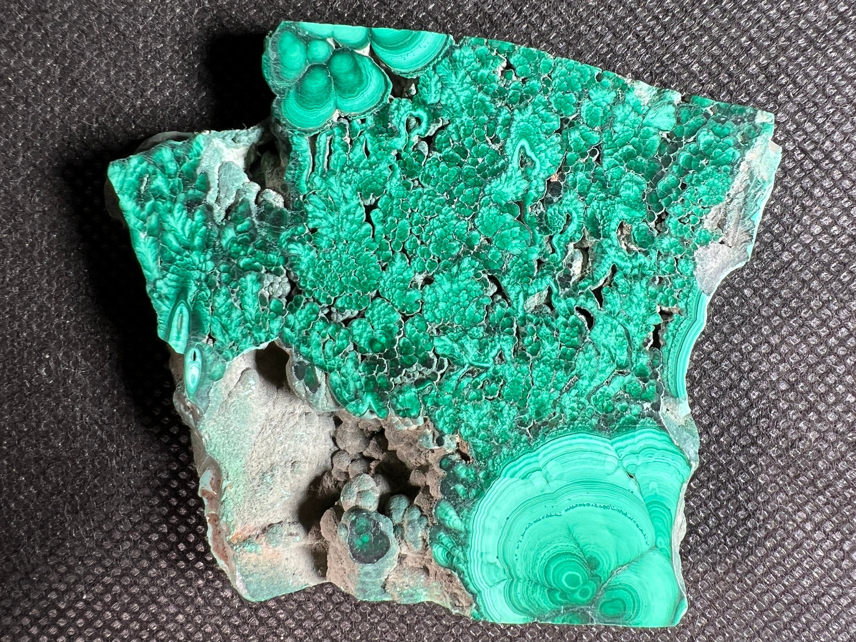 Premium MALACHITE Crystal Slab - Natural Green Malachite Stone for Jewelry Making, Unique Gift Idea & Home Decor (50406) - Perfect for DIY Crafts, Meditation Space & Luxury Interior Design