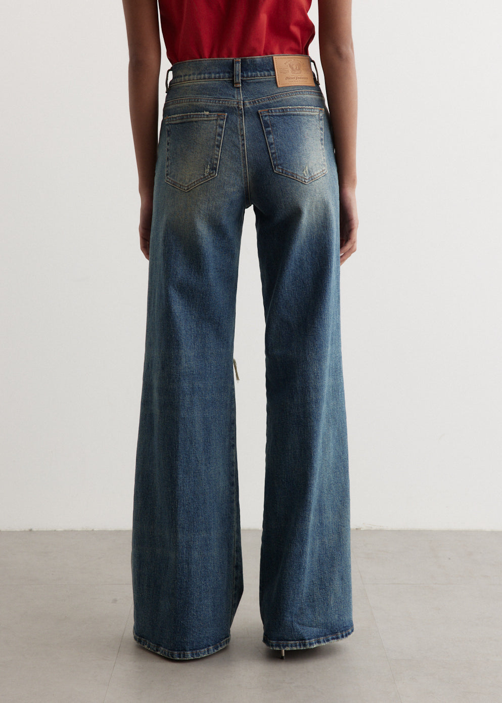 1978 D Akemi L.32 Vintage Trousers - Retro High Waist Pants for Women, Classic 70s Style Denim Jeans | Perfect for Casual Wear, Vintage Fashion, and Retro Outfits
