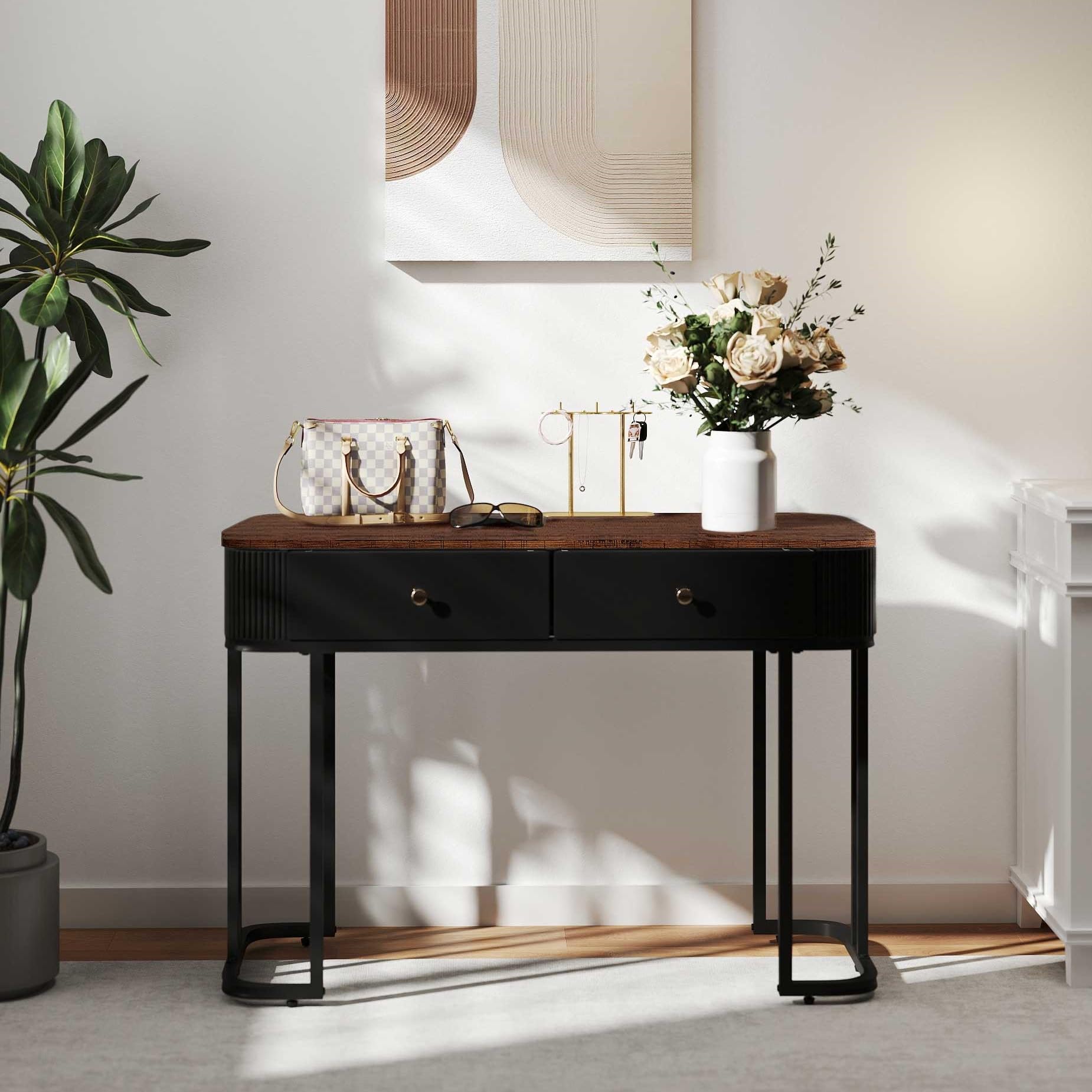 Modern OIOG Console Table with 2 Drawers - Wood Grain Sofa Table for Entryway, Living Room & Bedroom - Multi-Functional Storage Desk as Makeup Vanity or Small Computer Workstation (Brown/Black) - Perfect for Small Spaces, Apartments & Home Offices