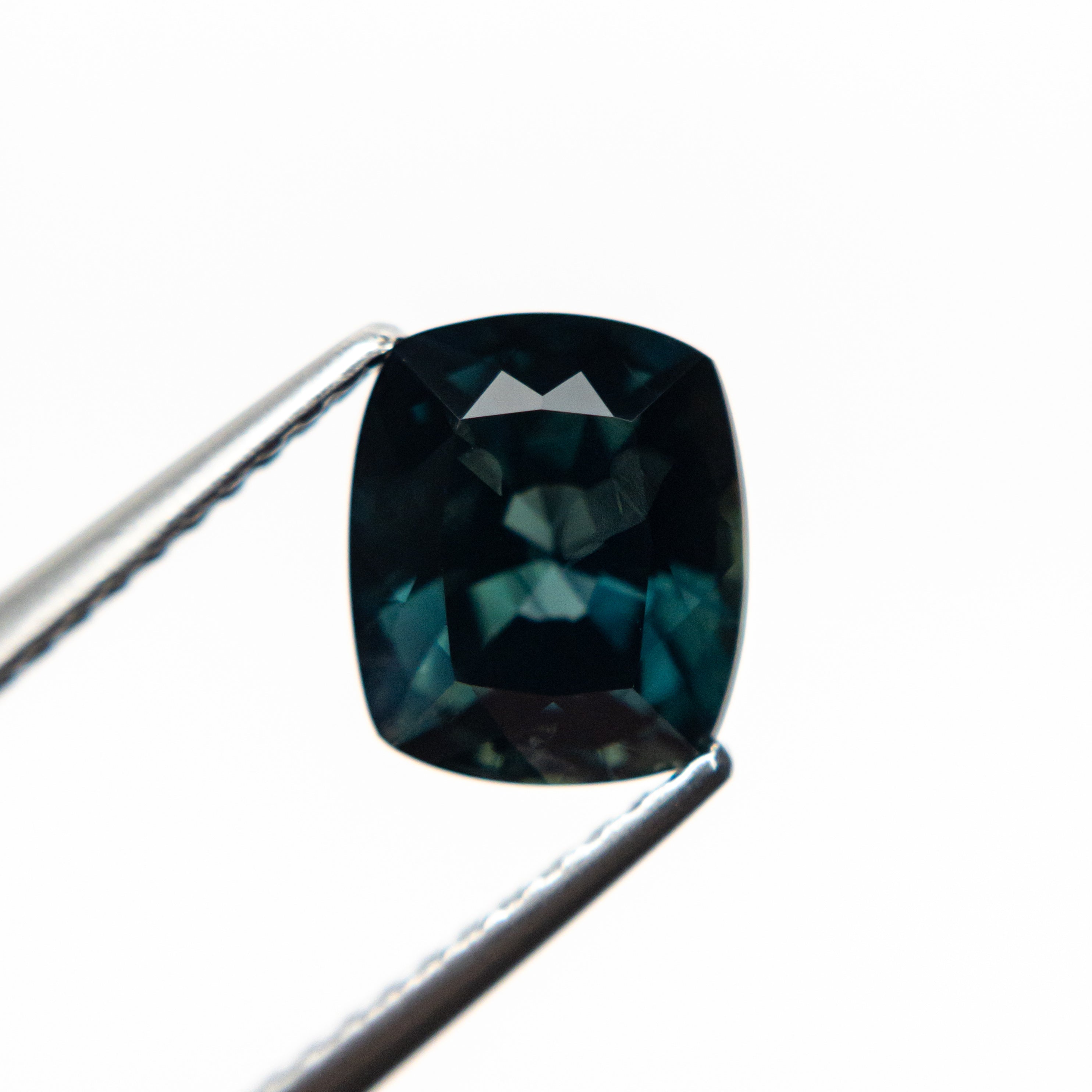 2.29ct Natural Cushion Cut Blue Sapphire Gemstone (7.92x6.75x4.93mm) - Certified Loose Stone for Engagement Rings & Fine Jewelry Making