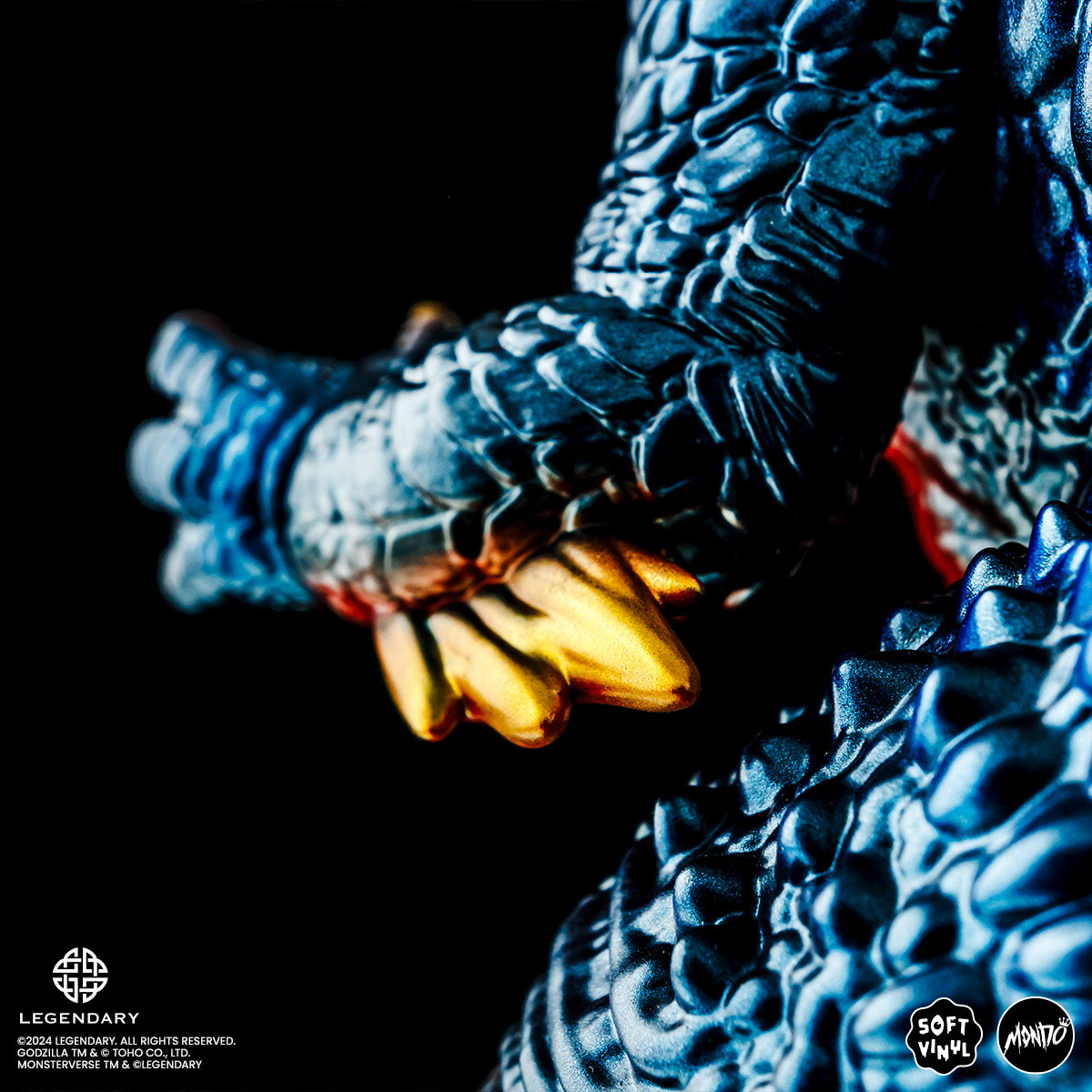 Godzilla x Kong: The New Empire Soft Vinyl Figure - Retro Titan Variant Collectible Toy for Movie Fans & Pop Culture Enthusiasts | Perfect for Display, Gifts & Anime Collections