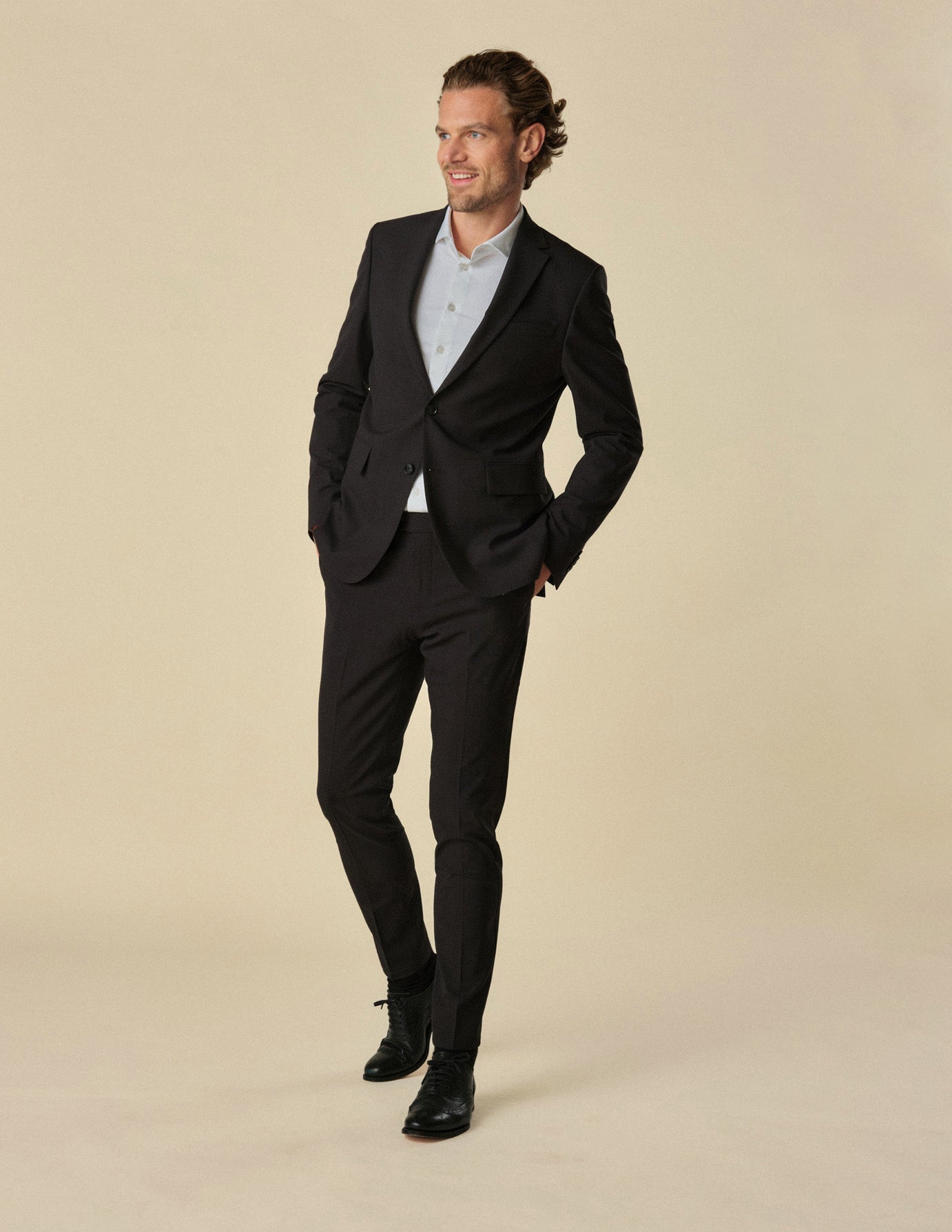 Slim Fit Essential Black Checkered Blazer for Men - Perfect for Business Meetings, Weddings & Formal Events