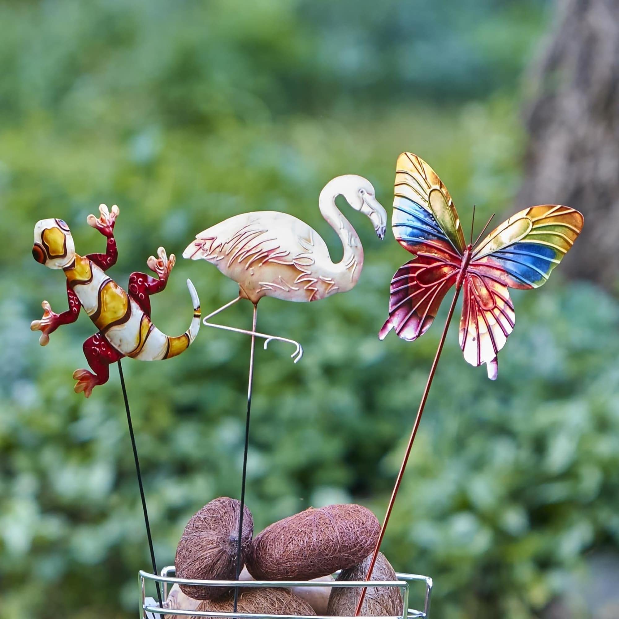 Eangee Home Design Garden Stake - Decorative Metal Yard Art for Outdoor Lawn & Garden Decor - Perfect for Flower Beds, Pathways & Patio Landscaping