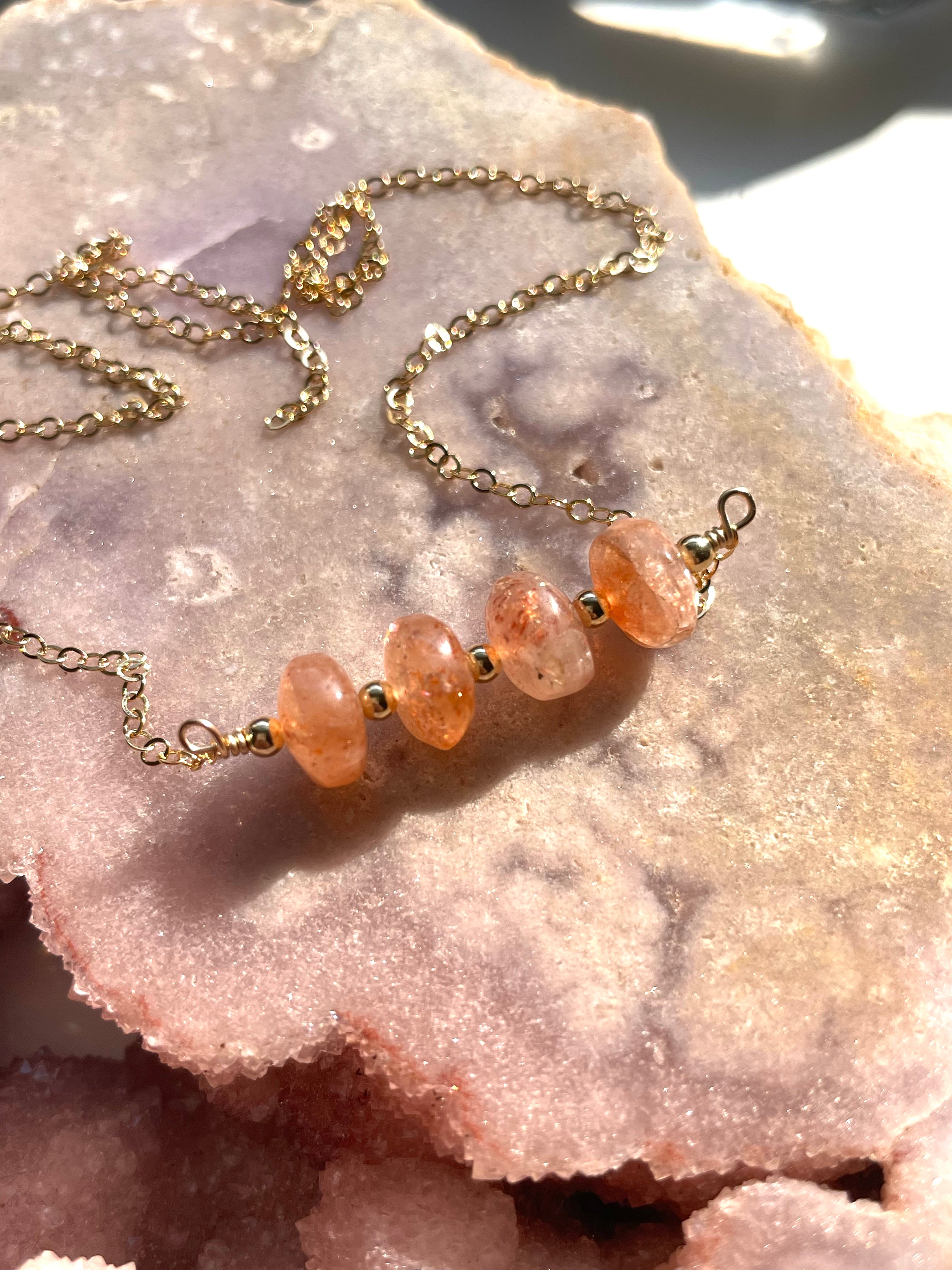 Sunstone Necklace in Gold or Silver - Elegant Healing Crystal Jewelry for Women, Perfect for Daily Wear, Meditation & Energy Balancing