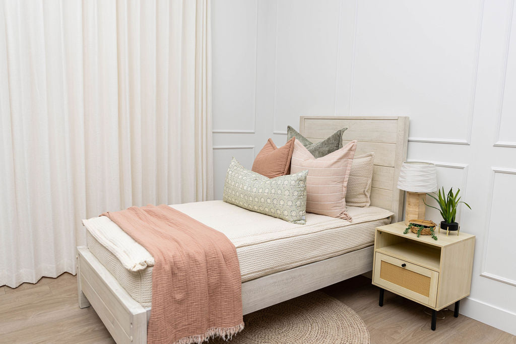 Luxury Mollie Throw Blanket - Soft & Cozy Knit Blanket for Couch, Bed, Sofa - Perfect for Home Decor, Gifts, and Winter Warmth