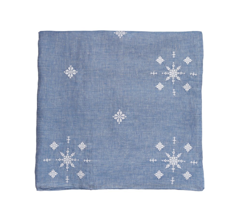 Premium Blue and White Fez Tablecloth – Elegant Dining Decor for Parties, Weddings, and Home Entertaining